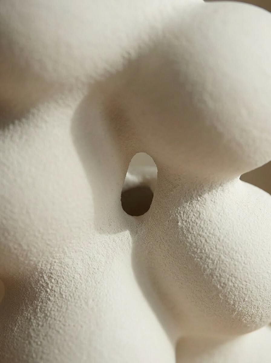 Endless Bond Sculptural Plaster Decor